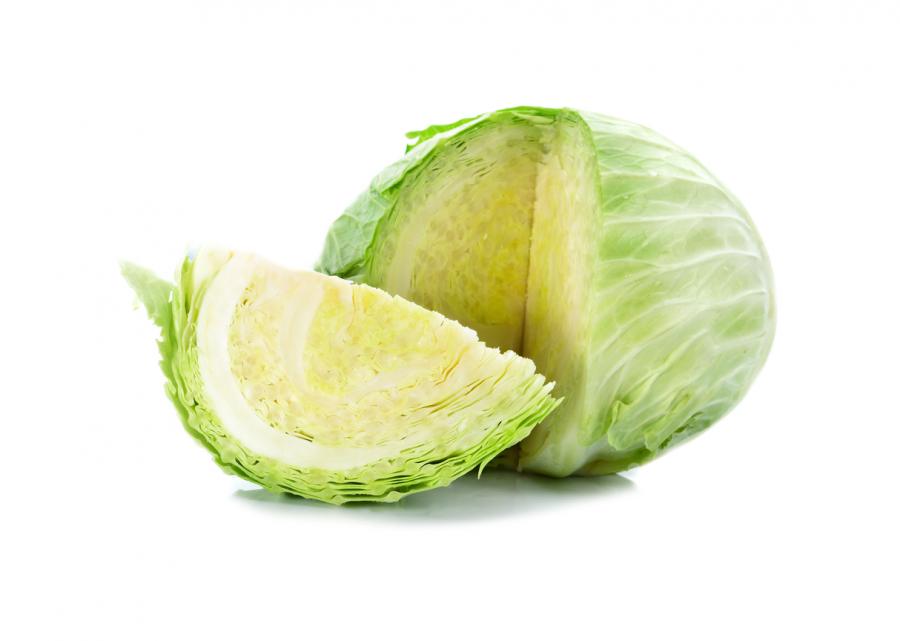 Pomme de chou montrant ses feuilles étroitement imbriquées. © iStock